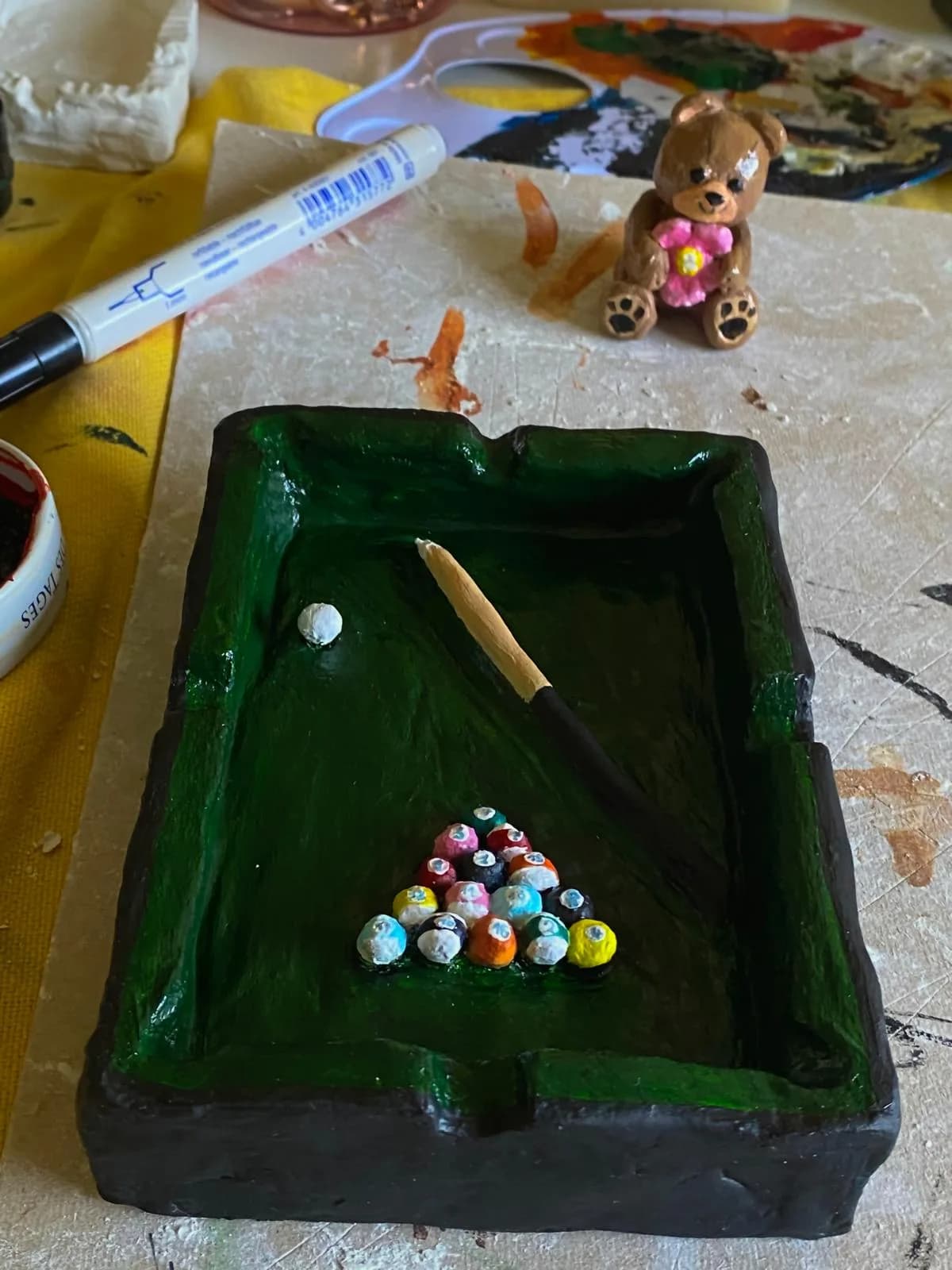 Handmade billiard clay ashtray